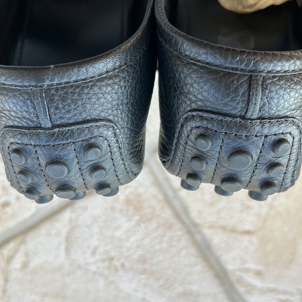 GUCCI black leather loafers. - Picture 8 of 15